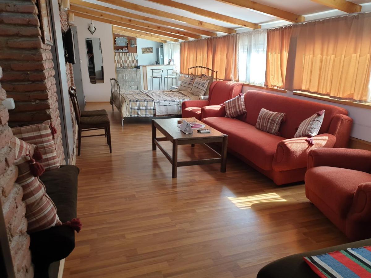 Historic Apartments "1868 Tbilisi" Best Location Екстериор снимка