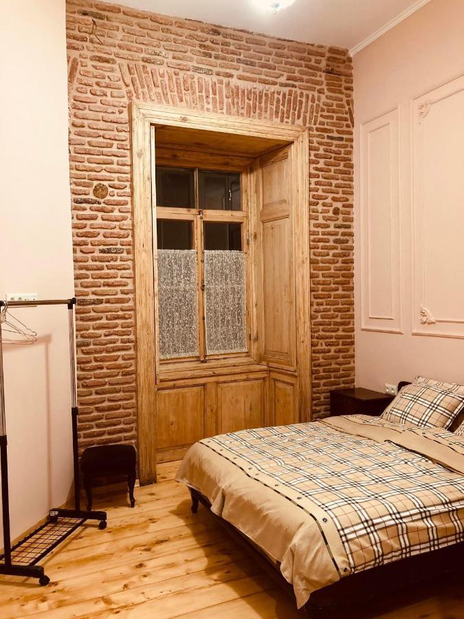 Historic Apartments "1868 Tbilisi" Best Location Екстериор снимка