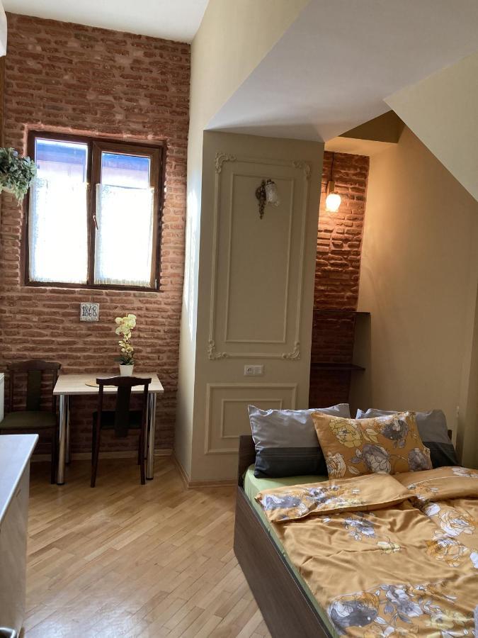 Historic Apartments "1868 Tbilisi" Best Location Екстериор снимка