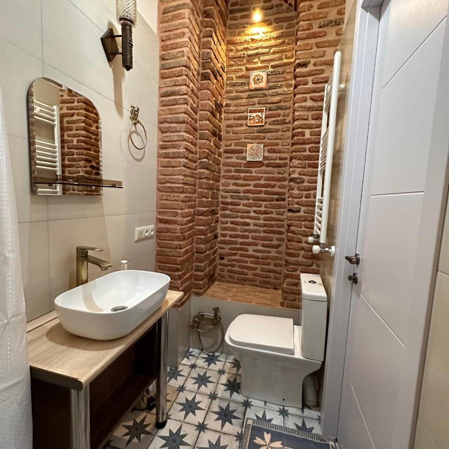 Historic Apartments "1868 Tbilisi" Best Location Екстериор снимка