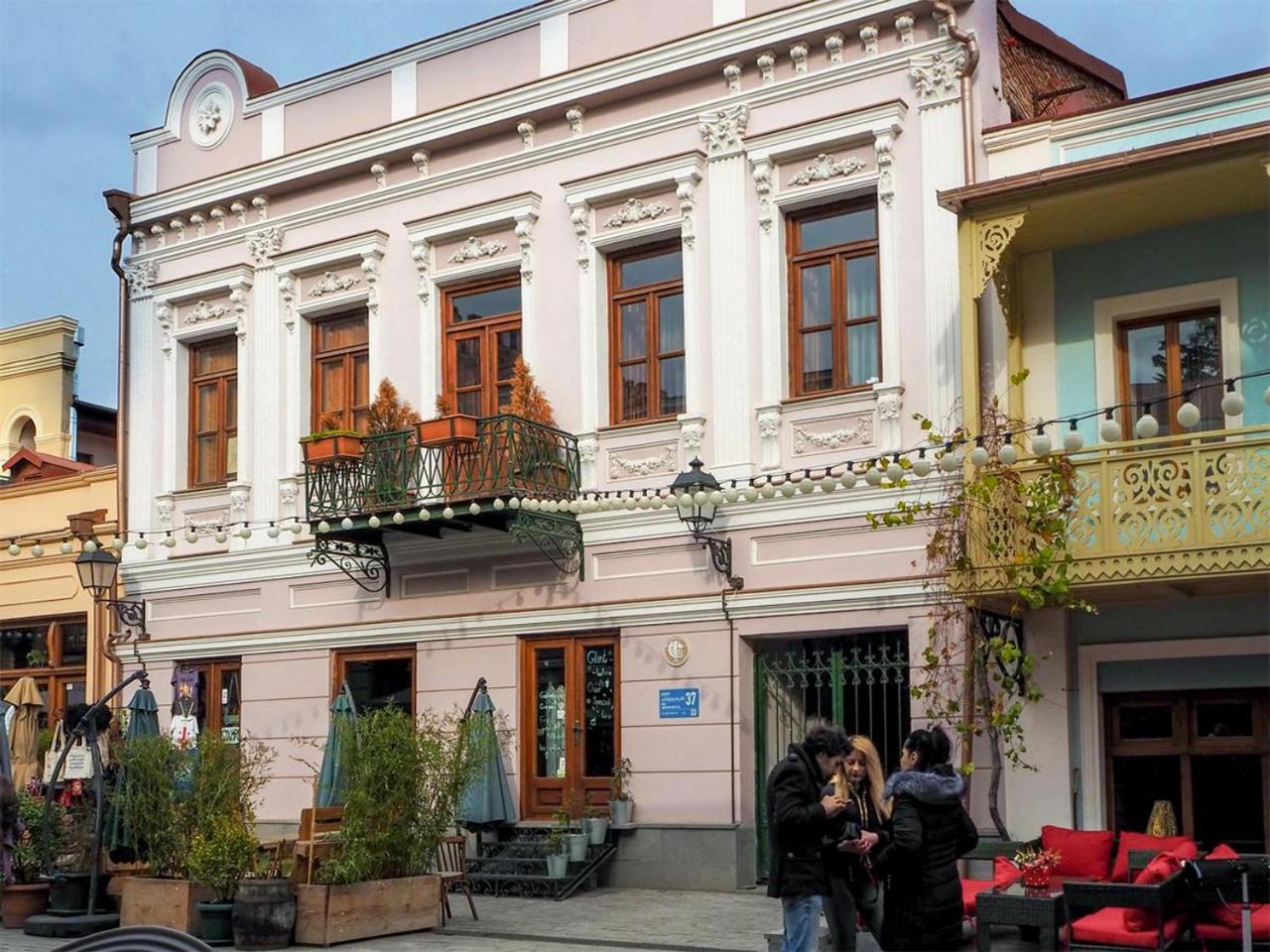 Historic Apartments "1868 Tbilisi" Best Location Екстериор снимка